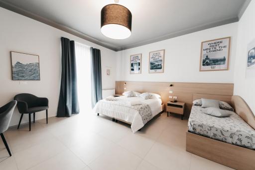 Sirenuse Suites Boutique ApartHotel RTA - Housity