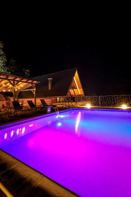 Nale Luxury Chalet - Housity