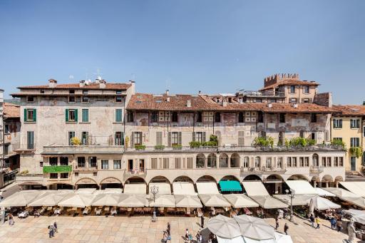 Truly Verona - Delle Erbe suites - Housity