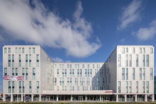 Hampton By Hilton London Stansted Airport - Housity