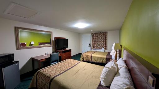 Slumberland Motel Mount Holly - Housity