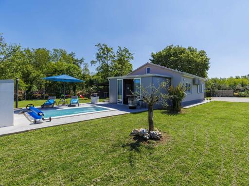 Holiday Home Villa Fenix by Interhome - Housity