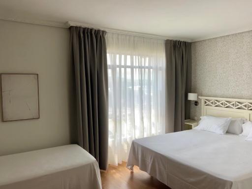 Hotel Playa de Los Locos - Housity