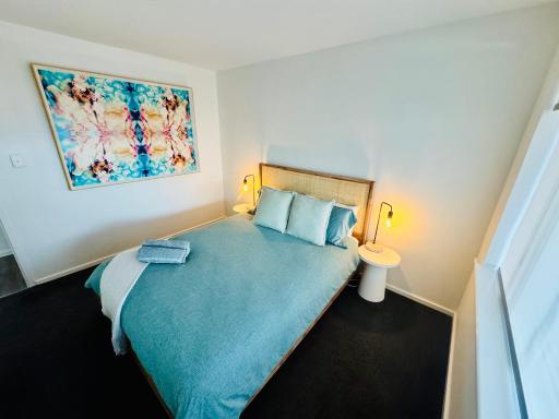 Sea Breeze with city ease - Housity