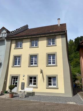 Haus Ella - Housity