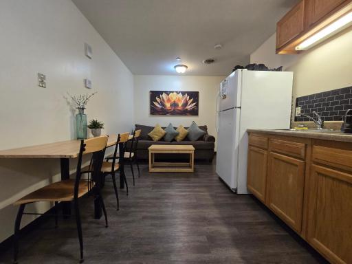 Stay Pittsburgh - Housity