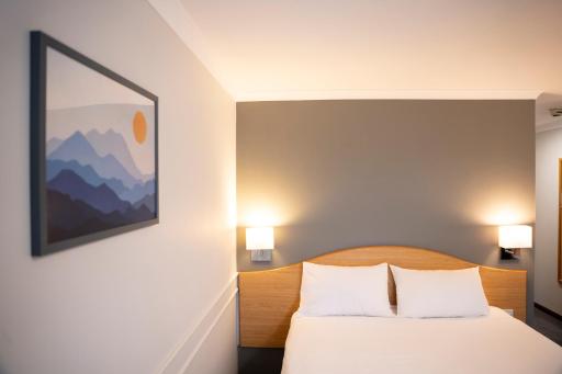 Days Inn Hotel Leicester - Housity