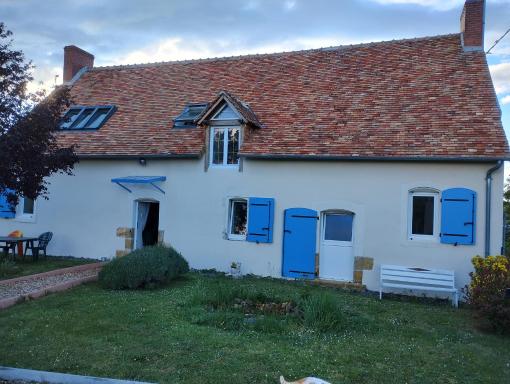 Bouger en famille chez l'habitant, longère bercéenne, 2 chambres 4 Pers, possibilité rajout berceau et 1 lit single soit 6 Pers maxi - Housity