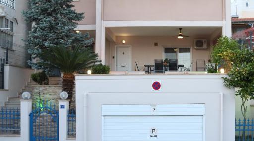 Lovely studio with beautiful garden - Housity