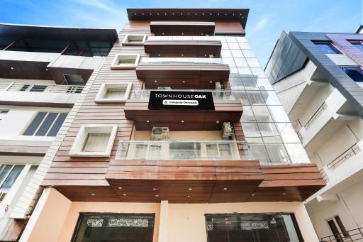 Townhouse Oak Tapovan - Hizvo