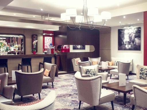 Mercure Angers Centre Gare - Housity