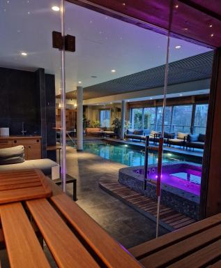 Hôtel Interlaken Lounge Bar & Spa - Housity