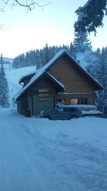 Apartments Ogorjelica - Housity