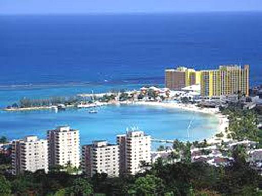 Turtle Beach Towers Apt 22 C - Ocho Rios - Housity