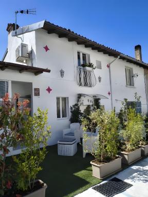 B&B Franciacorta White - Housity