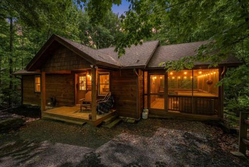 Peace on Birch - Powder Horn Mountain - Housity