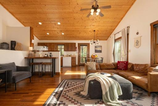 Peace on Birch - Powder Horn Mountain - Housity