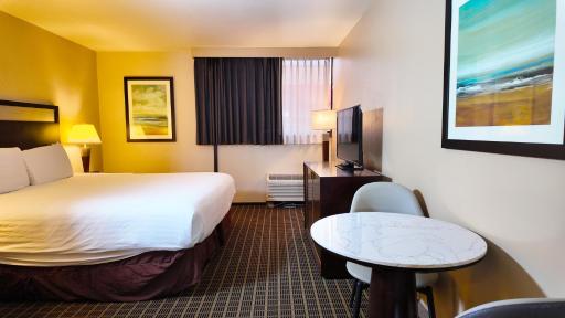 Alhambra Hotel - Housity
