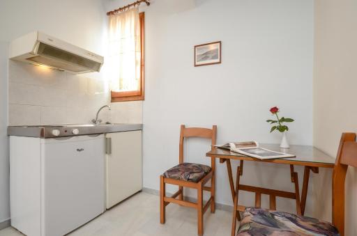 Rena Valetta Studios - Housity
