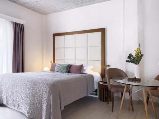 King Jason Paphos - Designed for Adults by Louis Hotels - Housity
