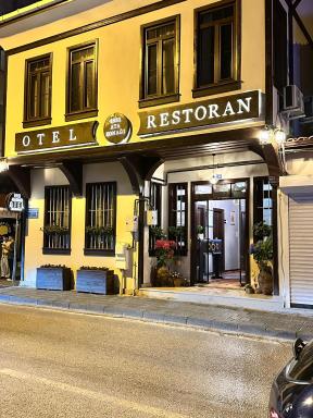 1881 ATA KONAĞI Otel - Housity
