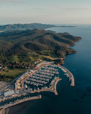 Marina di Scarlino Resort - Housity