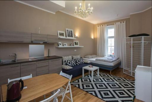 Apartments Downtown - Housity
