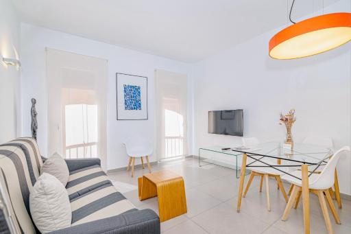 Apartamentos Caballerizas con parking gratuito - Hizvo