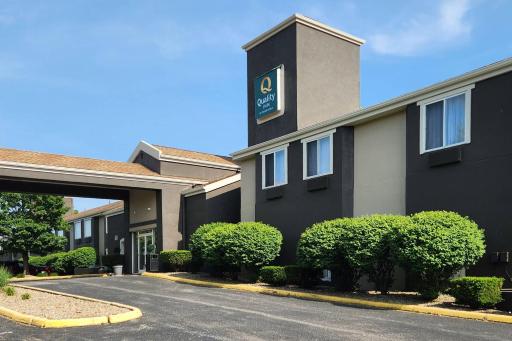 Quality Inn Brunswick Cleveland South - Housity