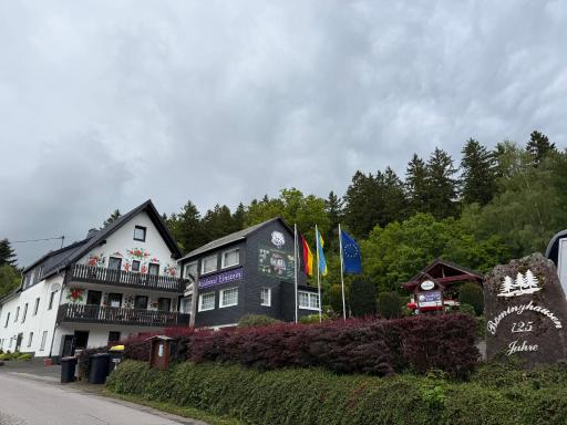 Waldhotel Einstein - Housity
