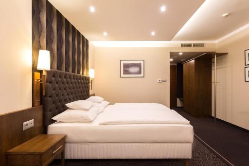 Szőnyi Garden Hotel Pest - Housity