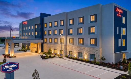 Hampton Inn By Hilton Wharton - Housity