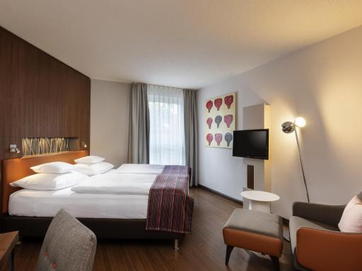 Mövenpick Hotel Münster am Aasee - Housity