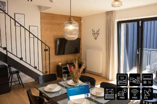 ENJOYHARRACHOV - Atraktivní slunný klimatizovaný apartmán 14 v centru Harrachova se saunou, parkováním, Wifi-WLAN, SAT, herní konzolí, PC s win 10, Netflix zdarma a možností dobíjení auta s jedinečným výhledem na Čertovu horu se skokanskými můstky - Housity