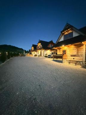 Domki Na Stoku - Housity