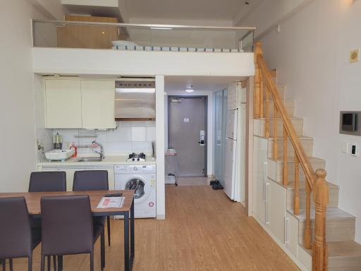 Travel House - Housity