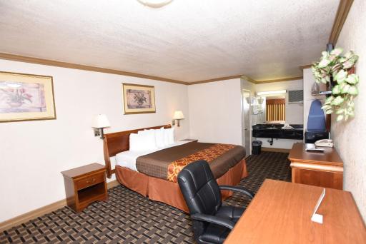 Best Budget Inn Anaheim - Housity