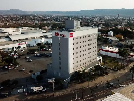 ibis Montes Claros Shopping - Housity