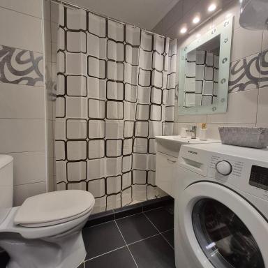 Niko-Max Apartment - Housity