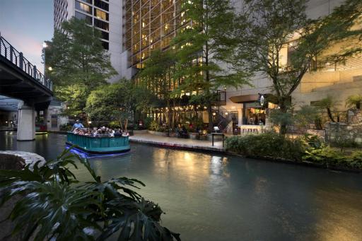 Hyatt Regency San Antonio Riverwalk - Housity