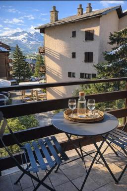Céntrico apartamento con vistas en Formigal - Entrada 24h sin llaves - Housity