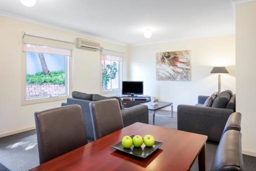 Hawthorn Gardens Serviced Apartments - Housity