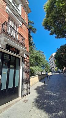 Hostels Meetingpoint - Housity