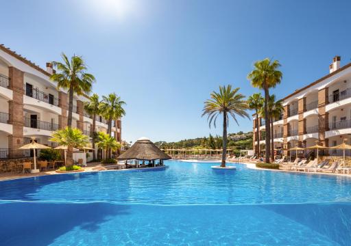 La Cala Resort - Housity