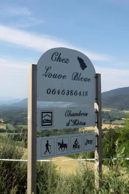 Chez Louve Bleue - Housity