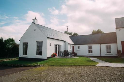 Strule Cottage - Housity