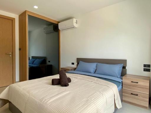 Breeze Beachside 203 - Housity