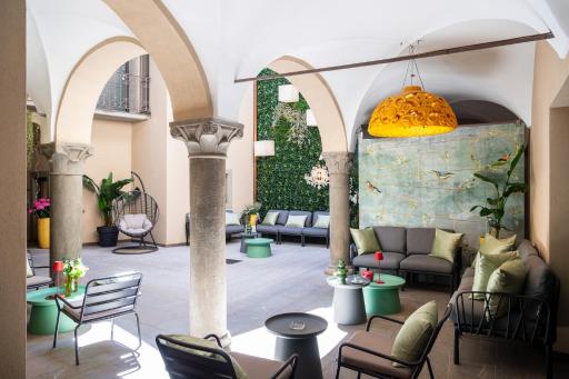 REGO APARTMENTS - Boutique Aparthotel with some off-site apartments in a Charming Historic District close to Upper Town - Housity