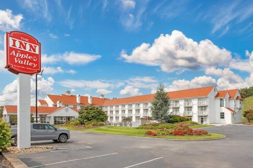 The Inn at Apple Valley, Ascend Hotel Collection - Housity
