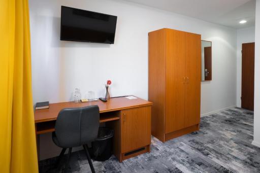 Hotel zur Post - Housity